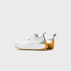 001A