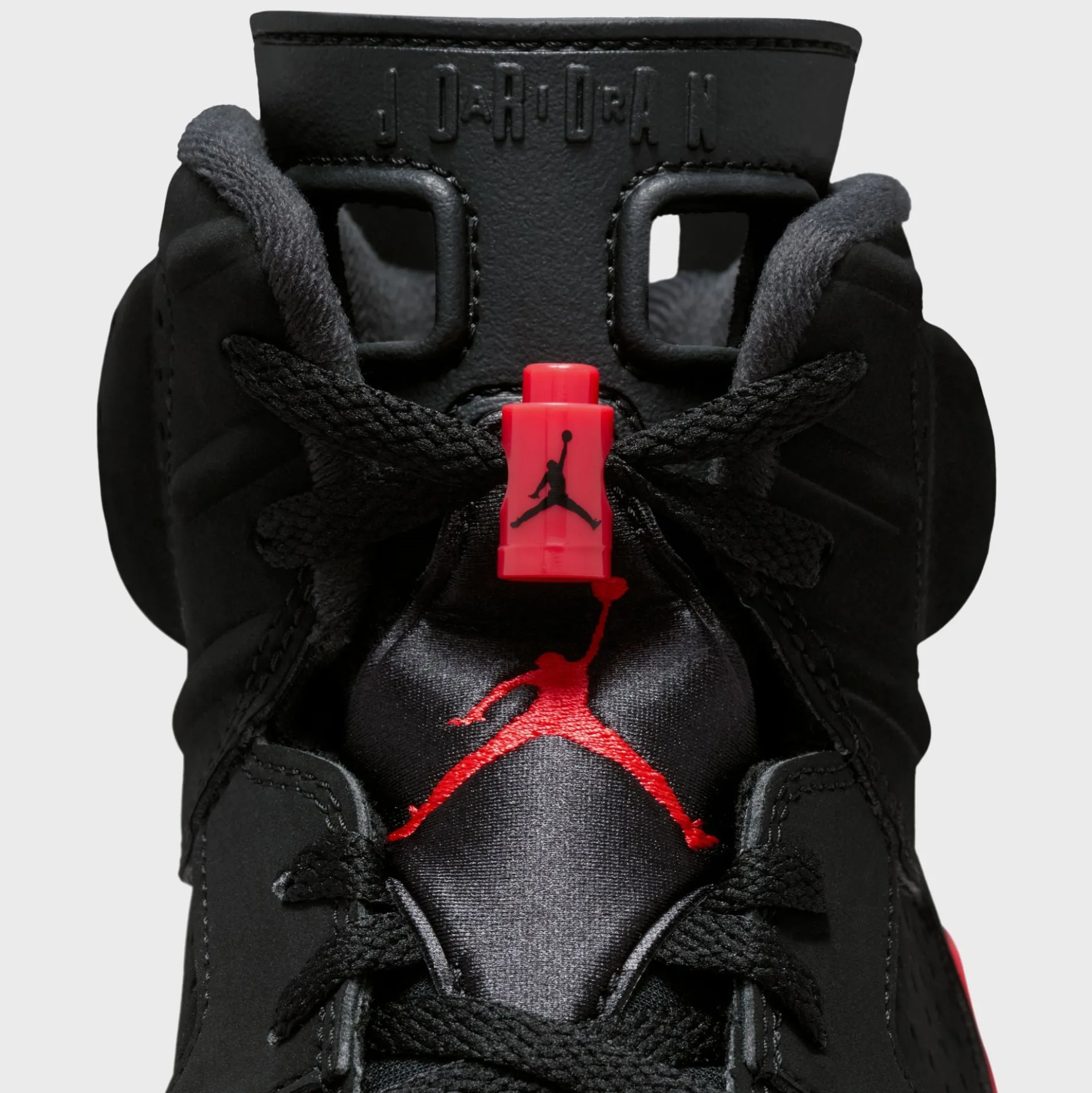 Air 6 Retro