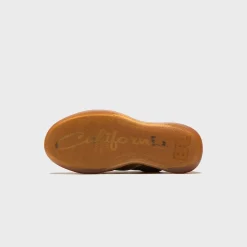 Camino Low Skate Sneakers