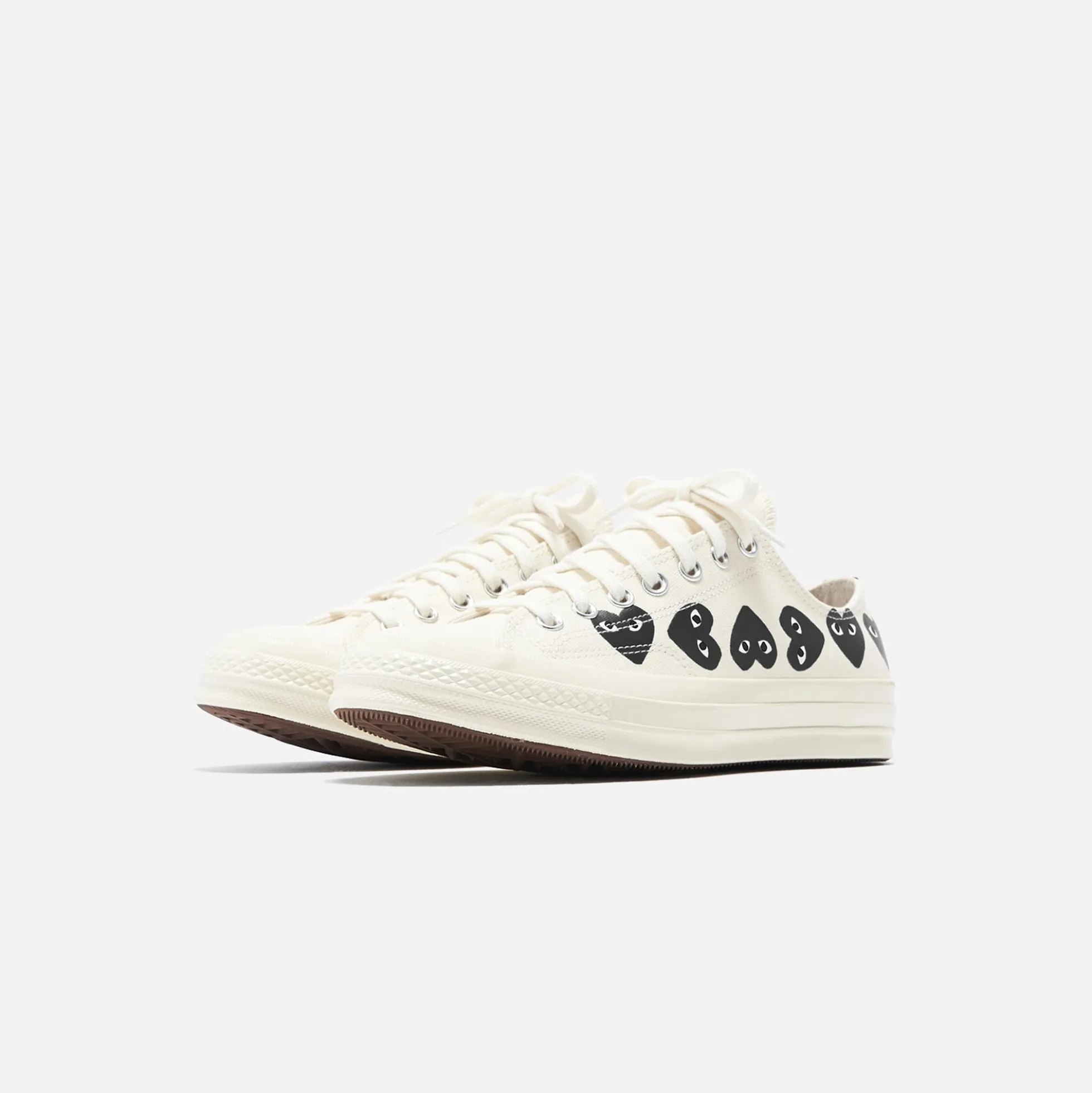 Comme Des Garçons Play x Converse Multi Heart Low Top