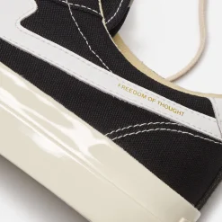 Dellow S-Strike Canvas