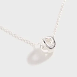 3g Polished Sterling Silver Entrelacs Pendant And Chain Necklace