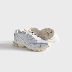 Kith for adidas Supernova Cushion 7