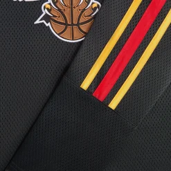 Kith for NBA All-Star Atlanta Hawks Samuel Shirt