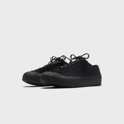 Low Top Sneakers