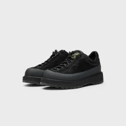 Low Top Sneakers
