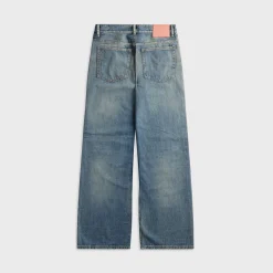 2021M Regular Fit Jeans