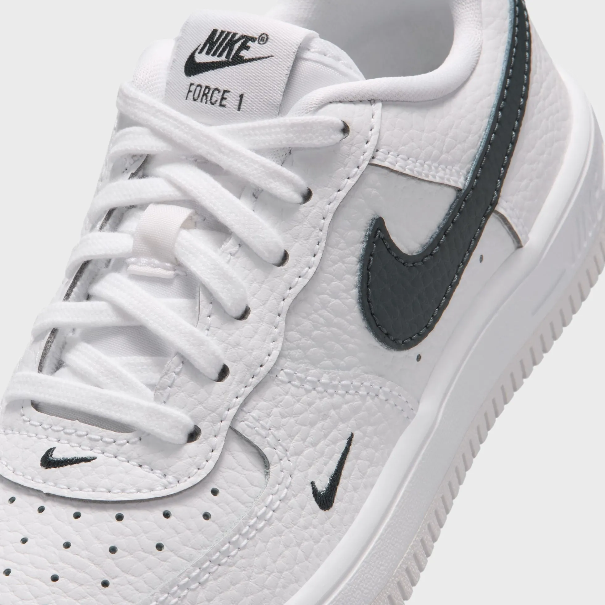 PS Force 1 Low