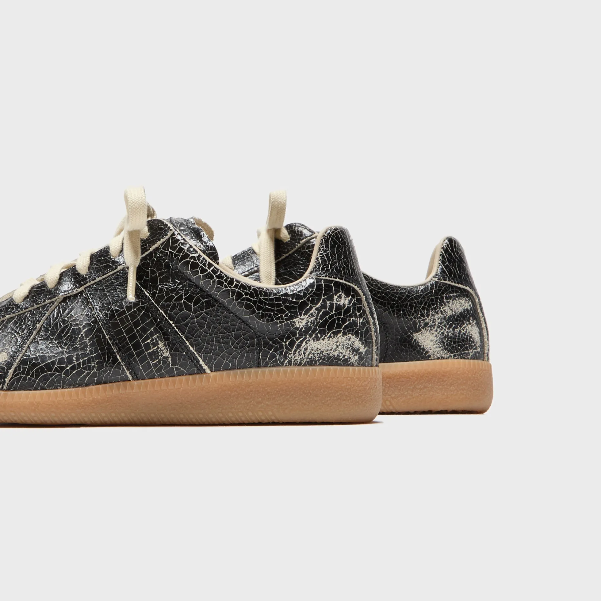 Replica Sneaker