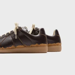 Replica Sneaker
