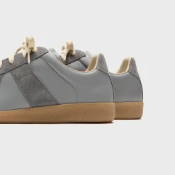 Replica Sneakers