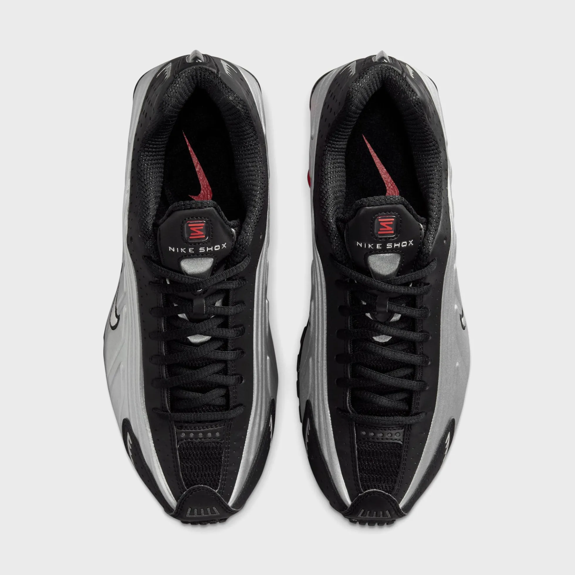 Shox R4