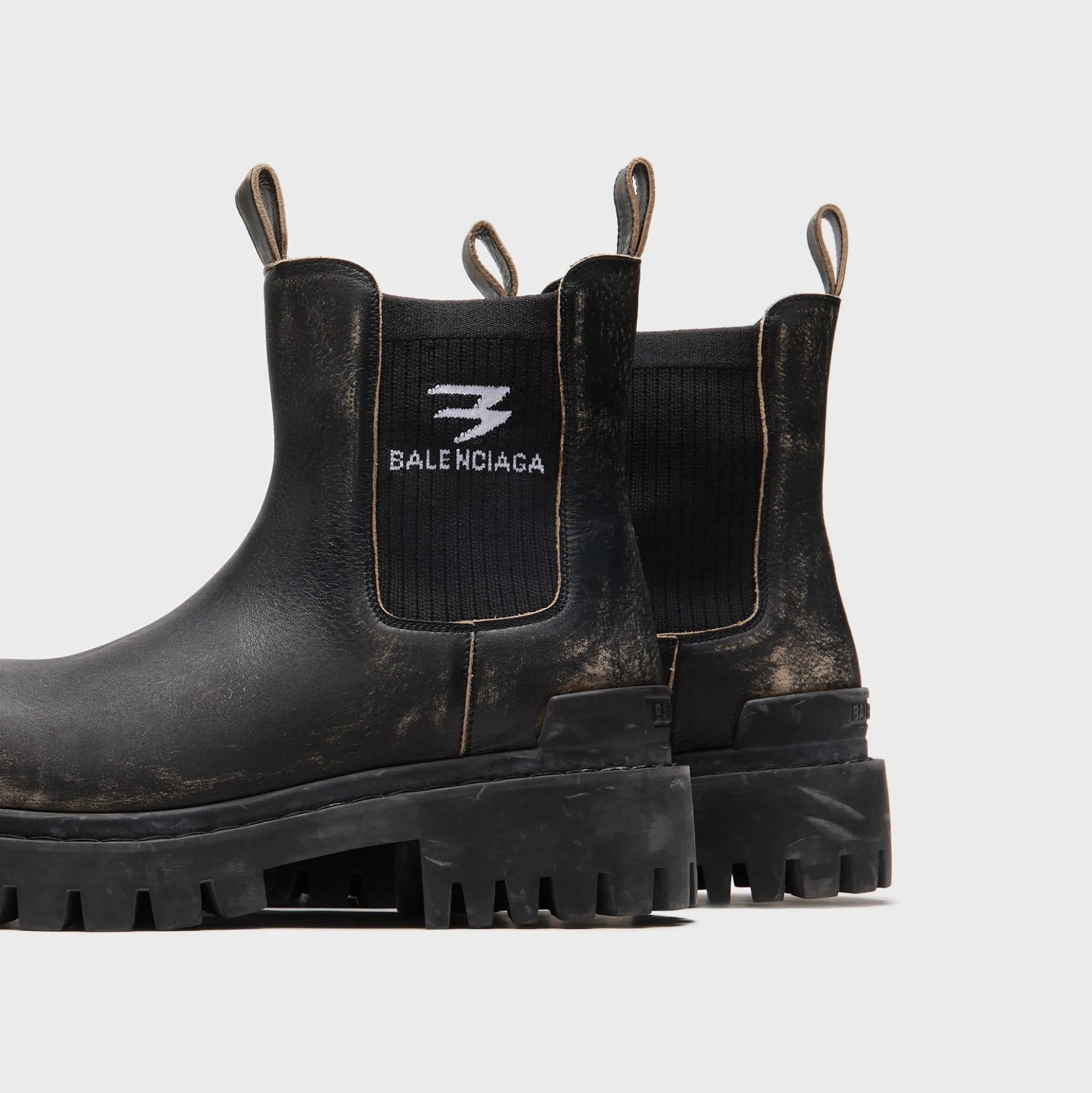 Strike Chelsea Boot