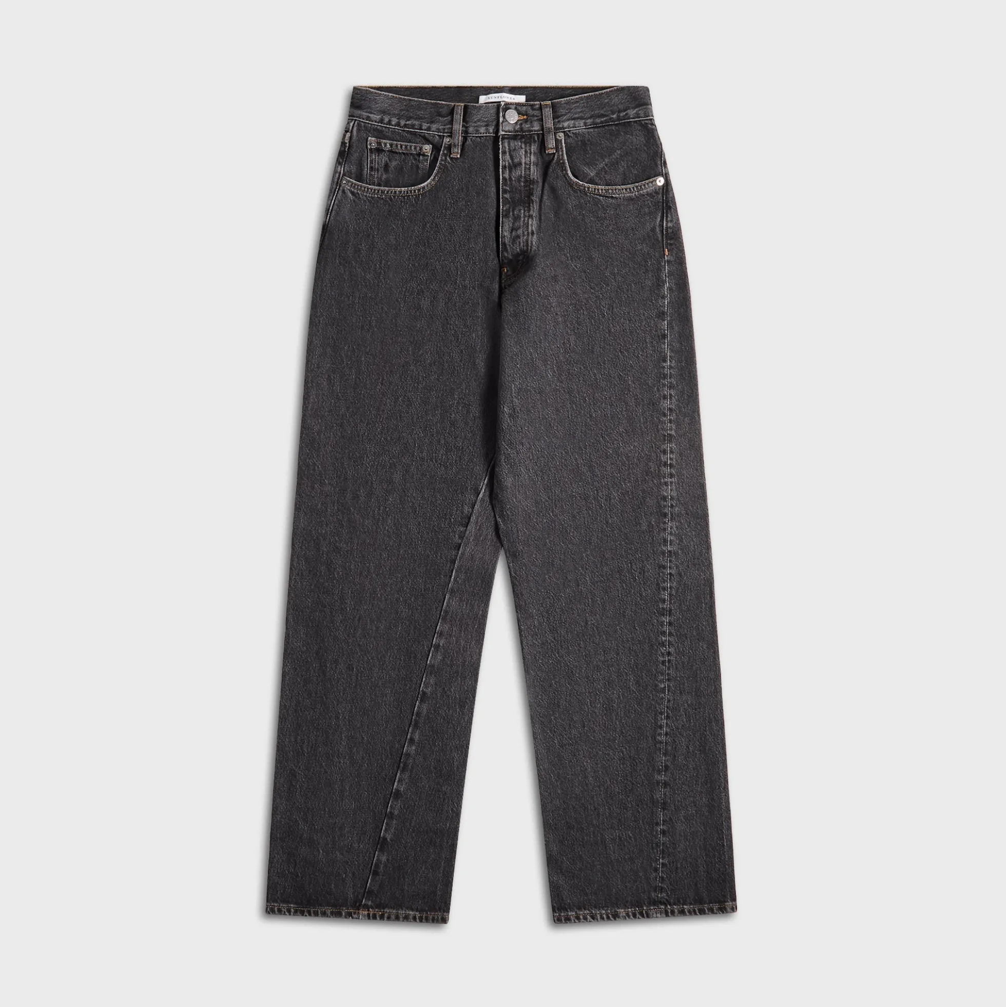 Wide Twist Jean