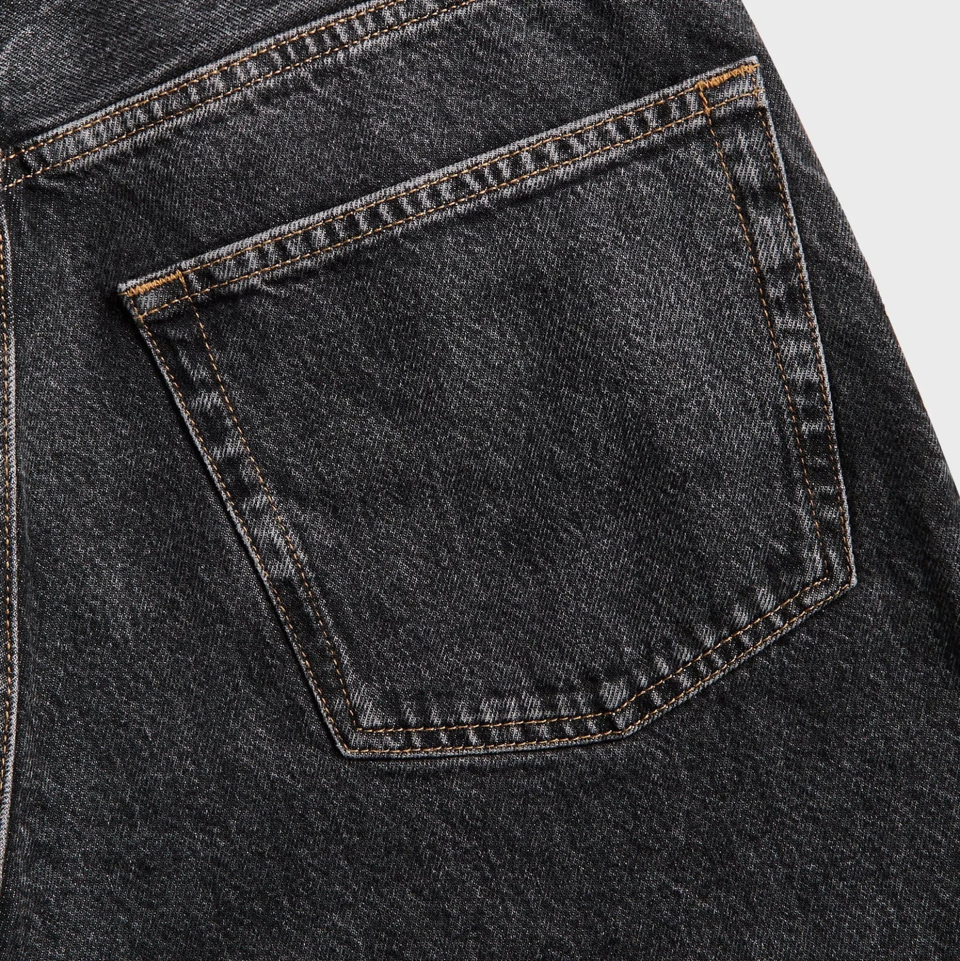Wide Twist Jean