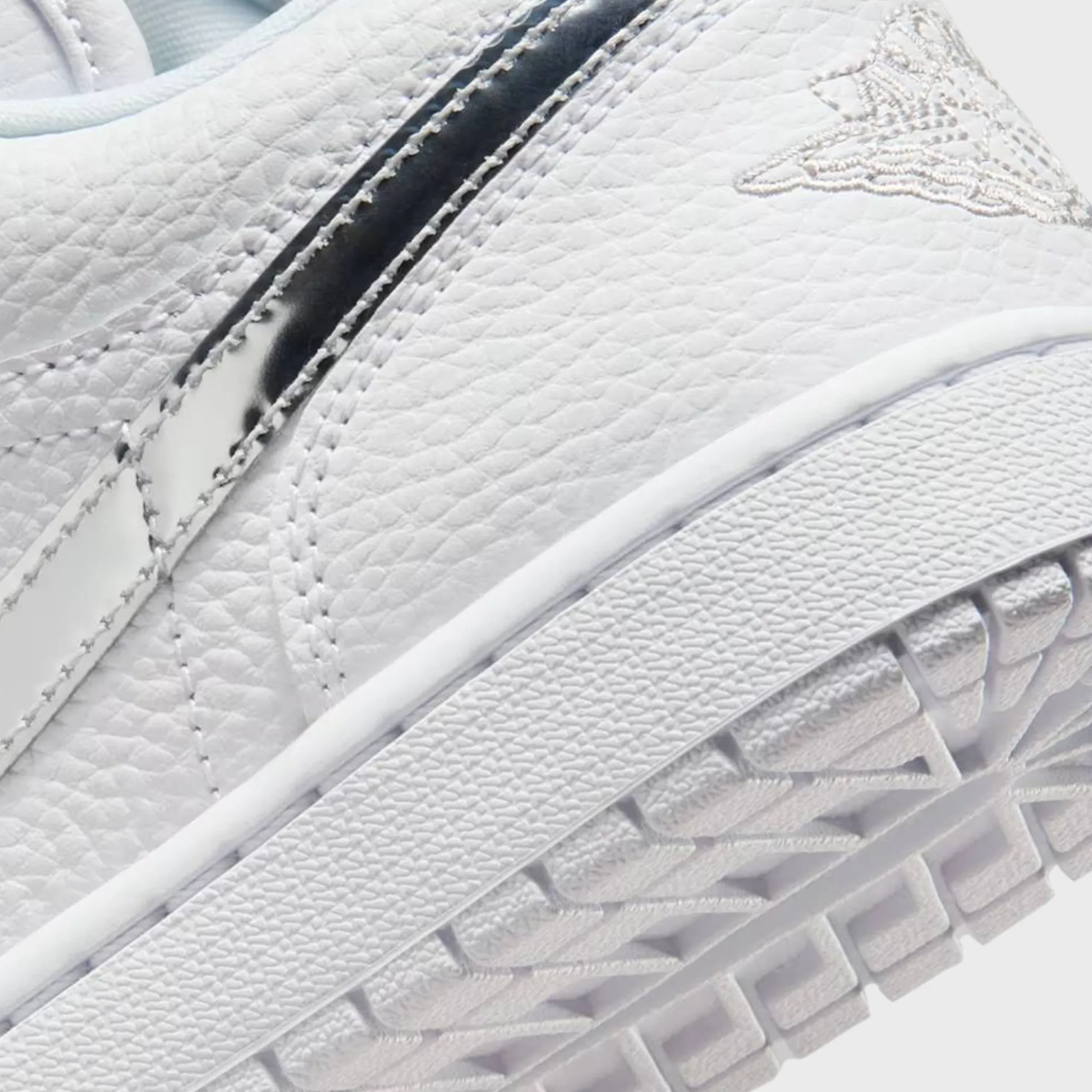 WMNS Air 1 Low SE