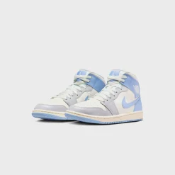 WMNS Air Jordan 1 Mid
