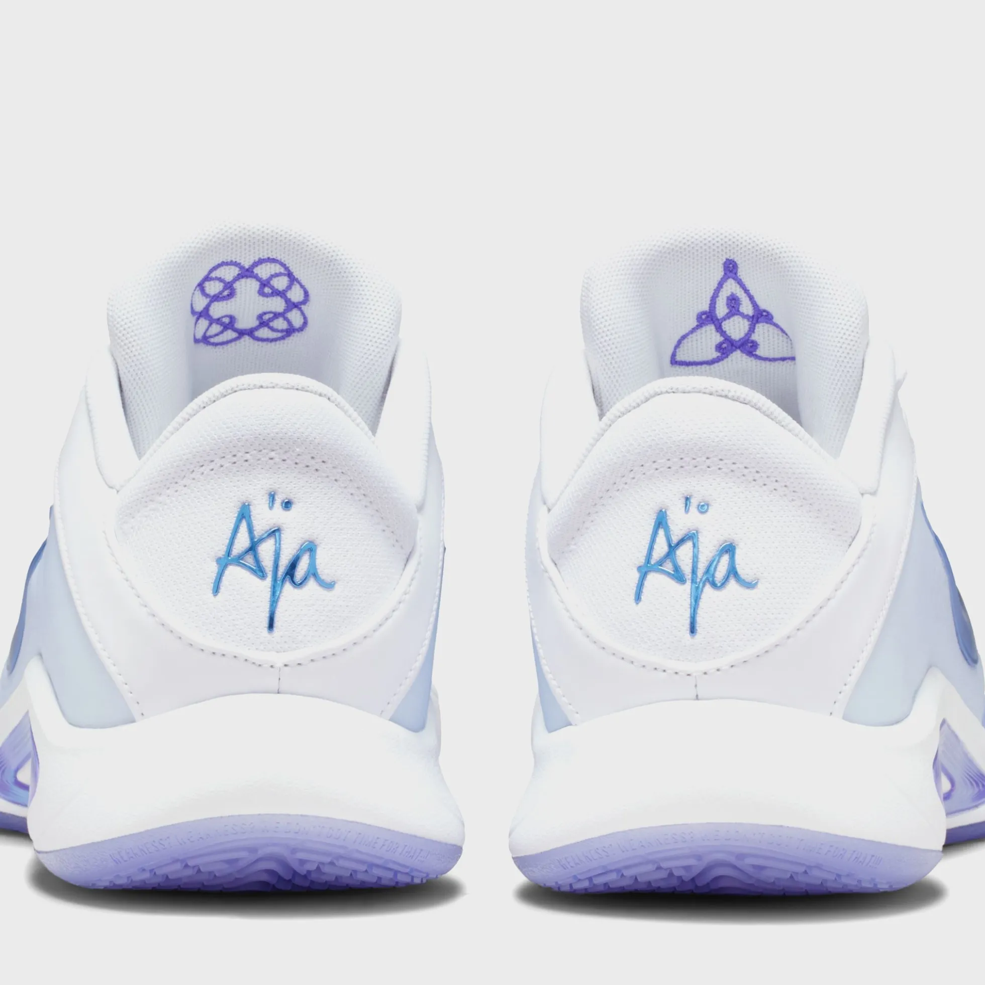 WMNS A'One