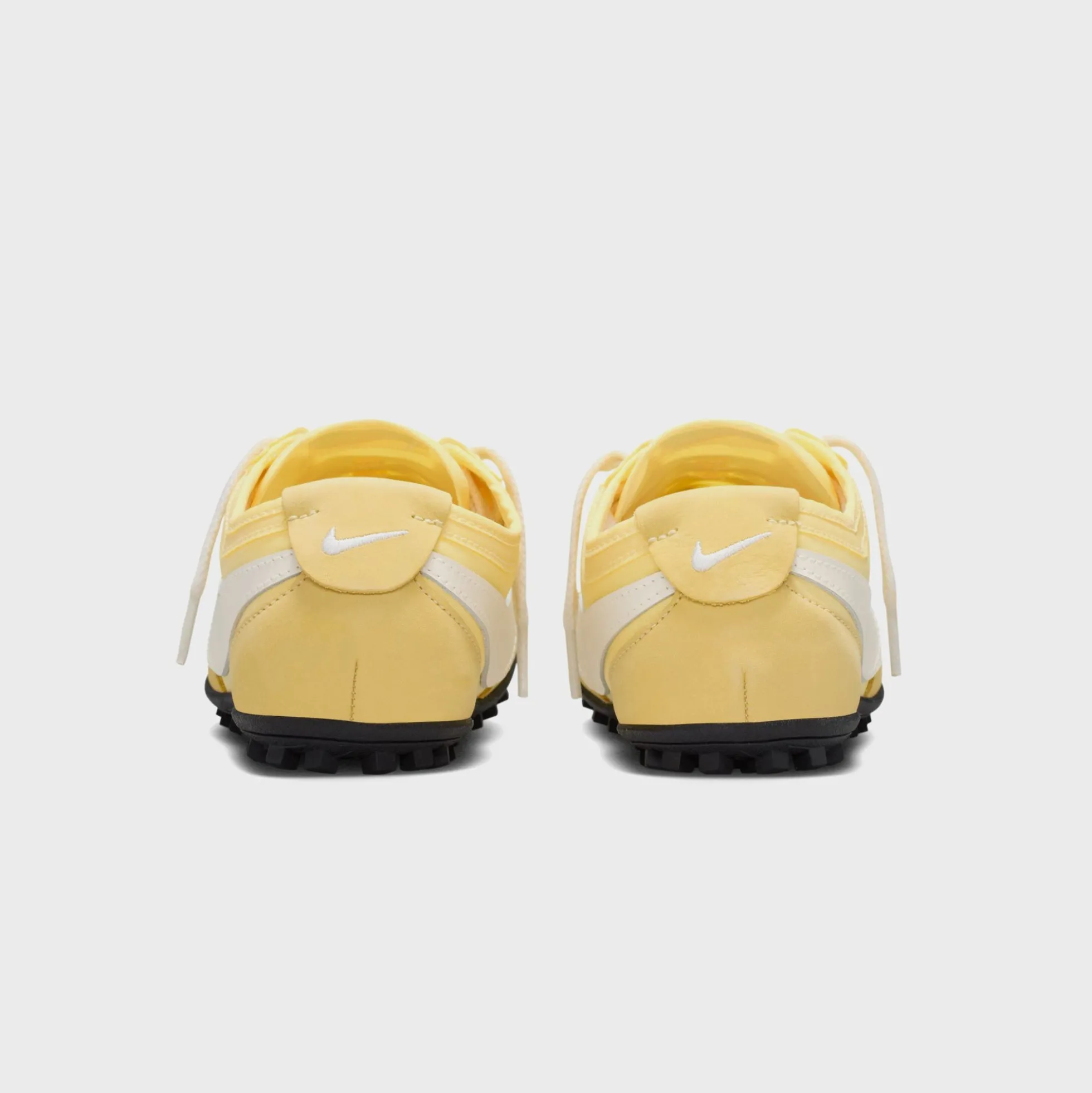 WMNS Moon Shoe OG