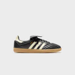WMNS Samba Long Tongue