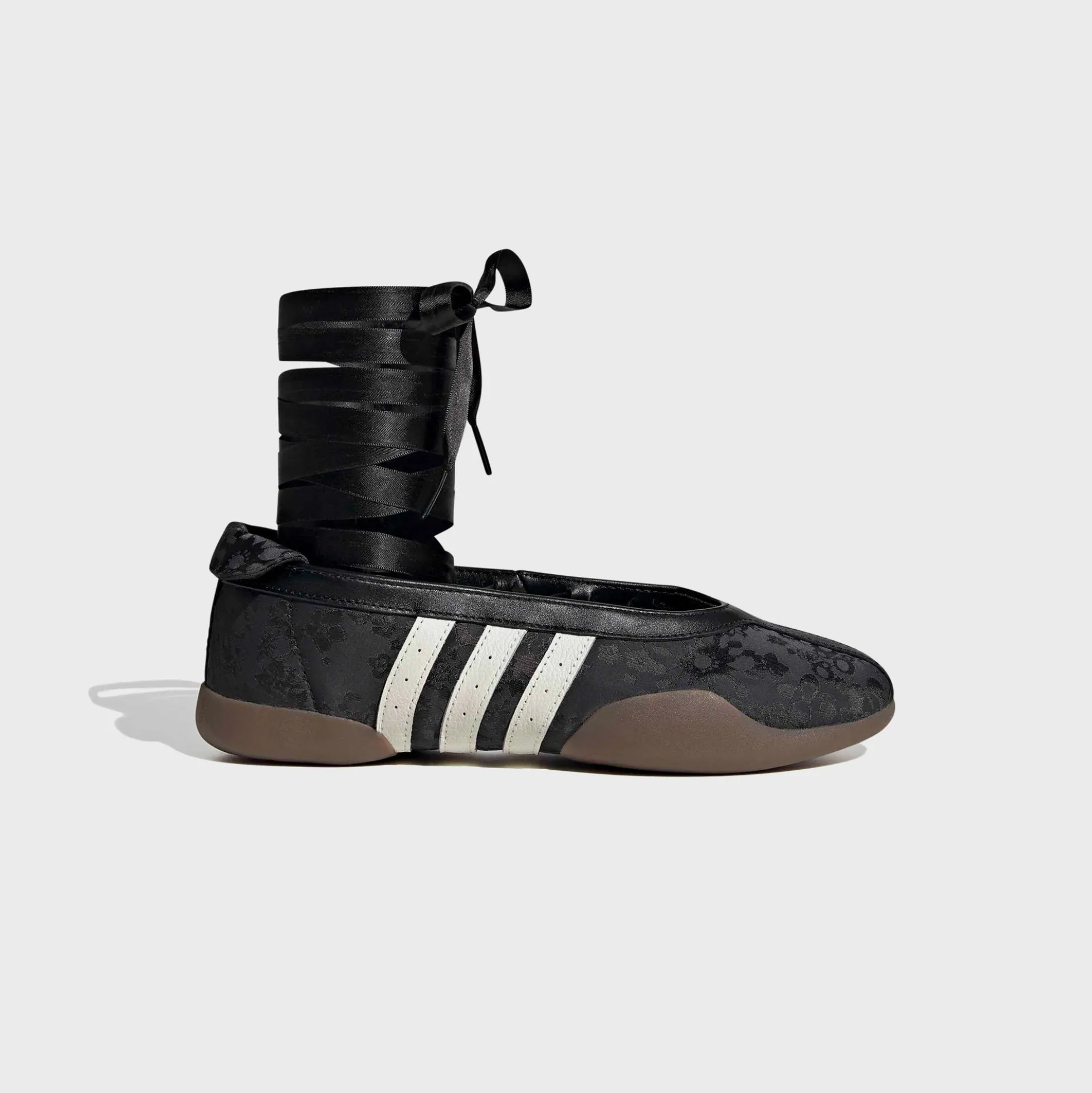 x Liberty London WMNS Taekwondo Mei Ballet