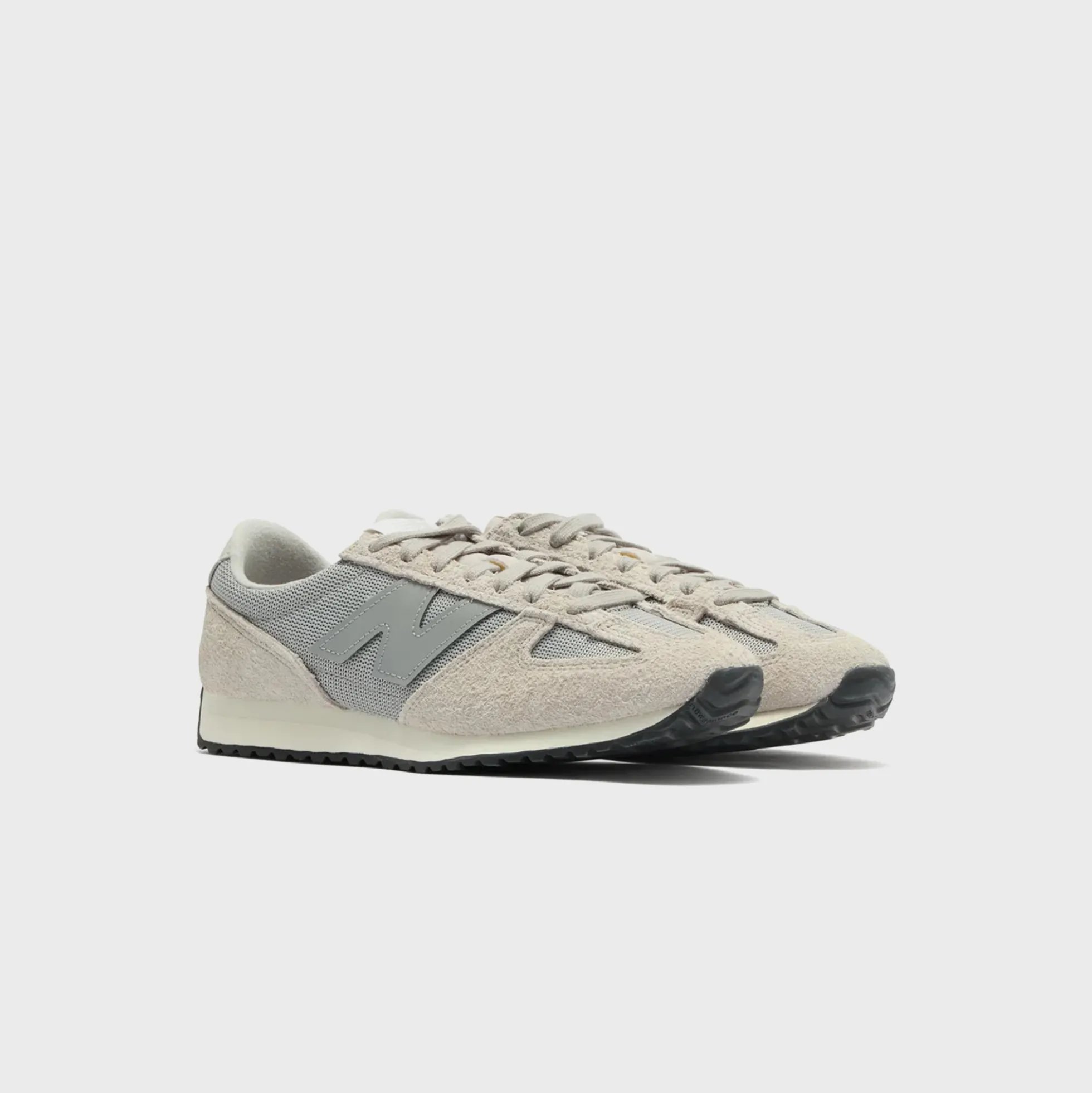 x New Balance 471
