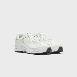 x New Balance U509