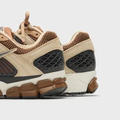 Zoom Vomero 5